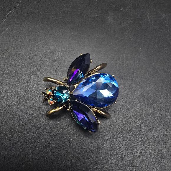 Blue Rhinestone Bee Brooch Insect Fly Animal Bronze Tone - Picture 1 of 5